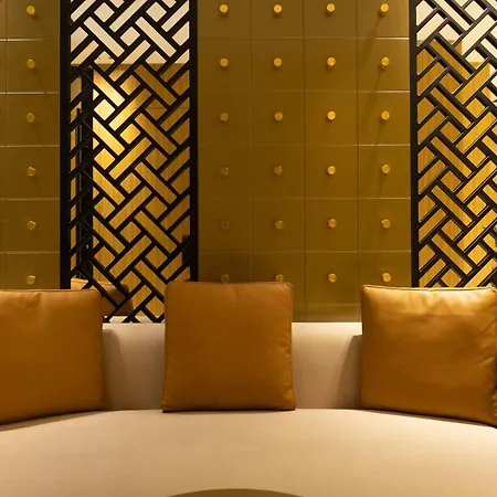 Middle 4* Tirana
